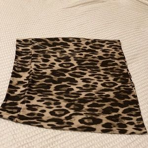 Chico’s sz 2 Travelers  skirt animal print